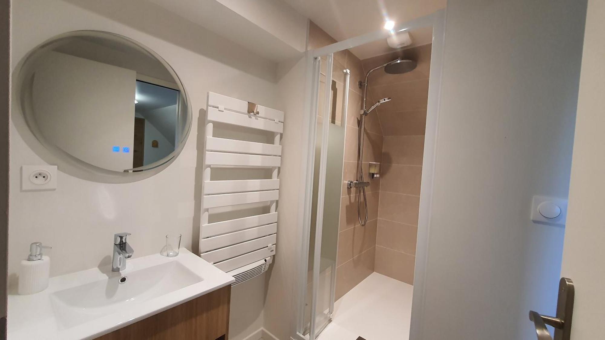 Bed and Breakfast Au Fil De L'Eau La Chapelle-Saint-Aubin Zewnętrze zdjęcie